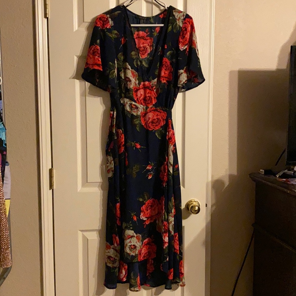 Flowy flower dress